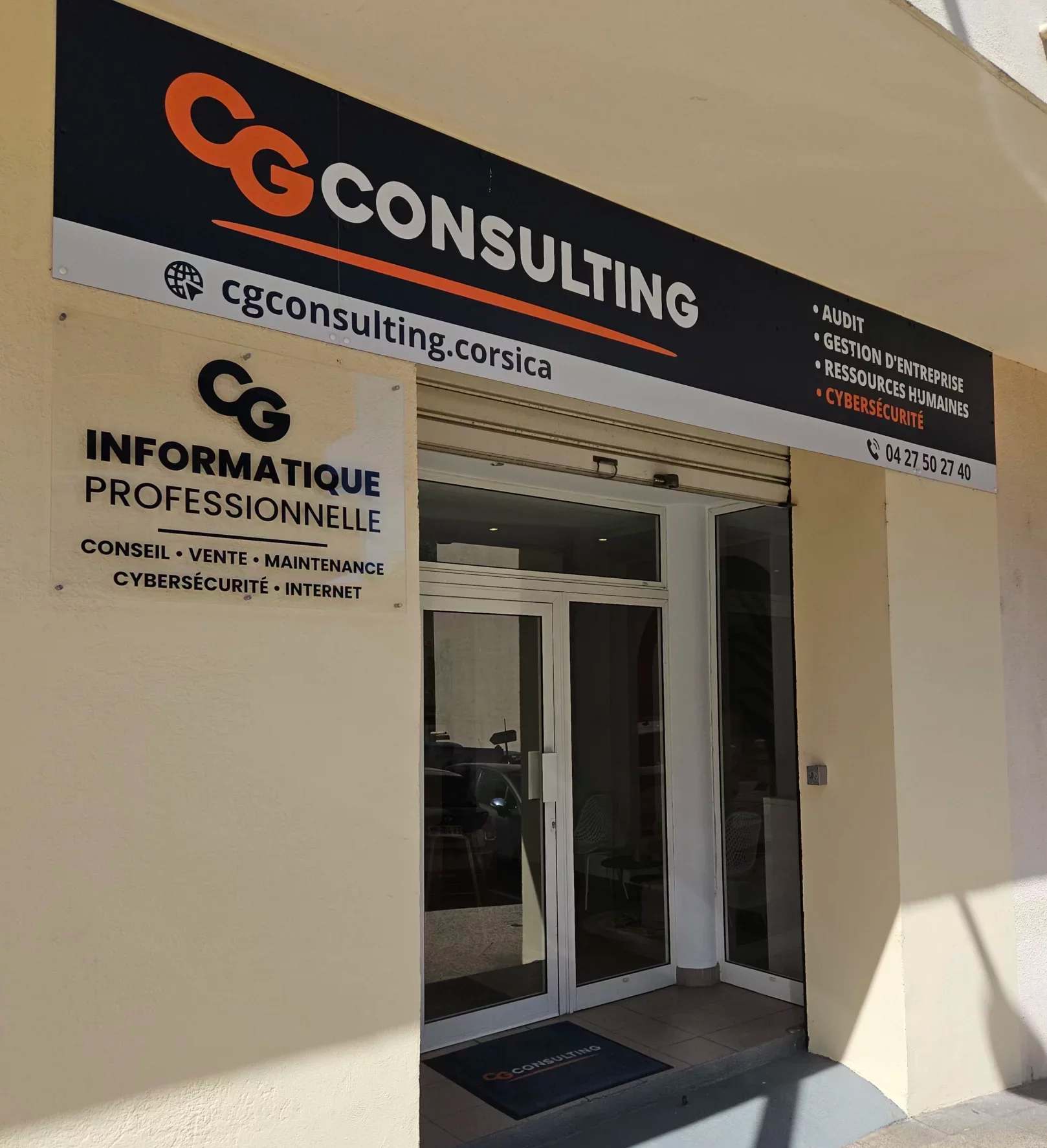 Façade de CG Consulting à Ajaccio, enseigne informatique professionnelle